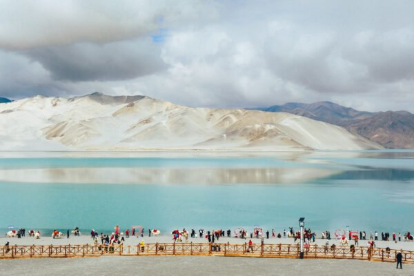 Le lac et les yaks